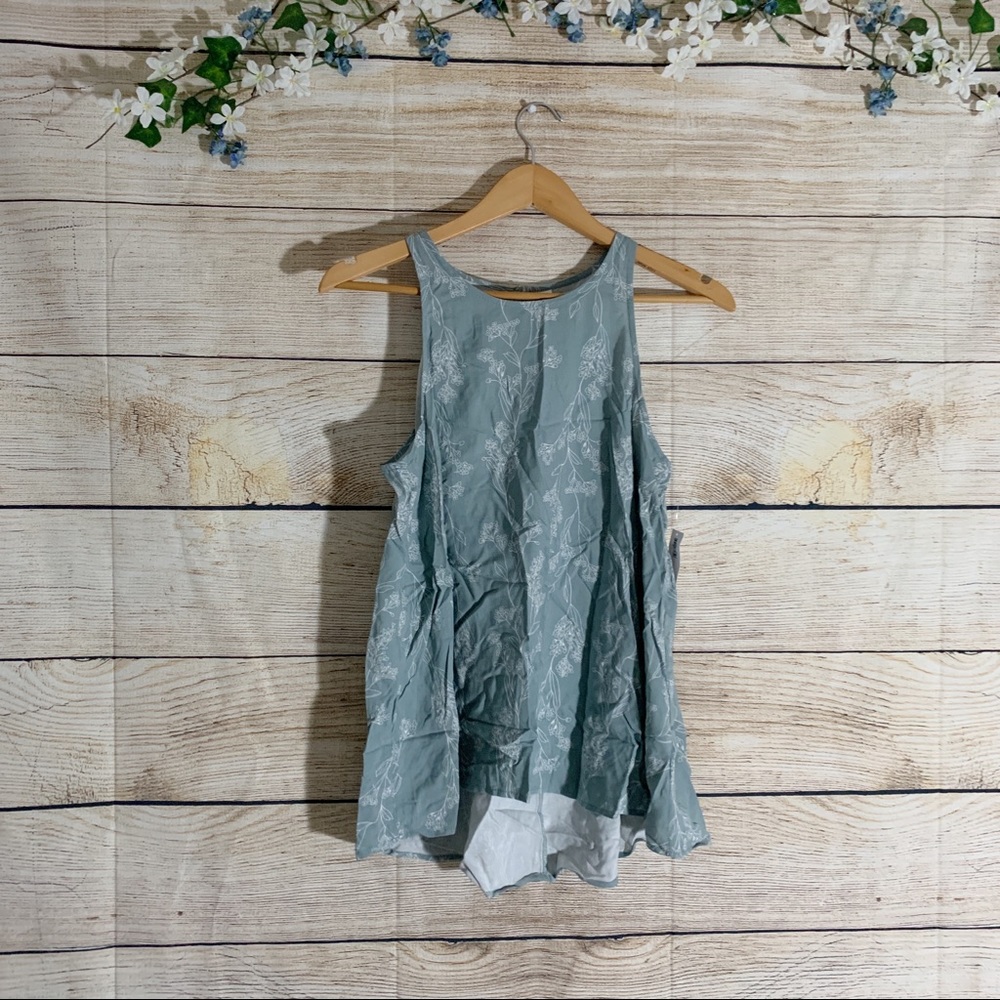 NWT Old Navy Floral Tank Top